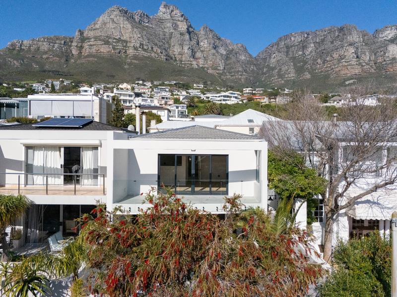 To Let 3 Bedroom Property for Rent in Camps Bay Western Cape